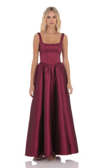 Back Bow Gown in Plum